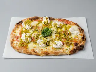 Pinsa Romana bresaola