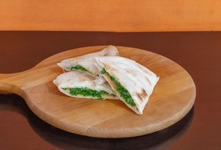 Piadina con stracchino e rucola