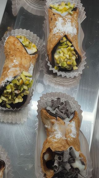 Cannolo siciliano piccolo