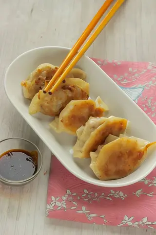 A31. Ravioli con carne alla piastra*
