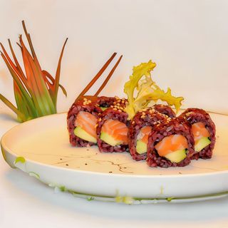 811. Sake roll special**