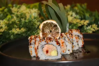 823. Sake teriyaki roll