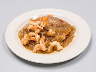 A89. Spaghetti di soia thai con frutti di mare*