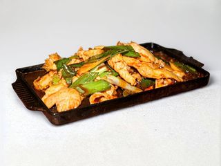 A110. Pollo porry e zenzero alla piastra*