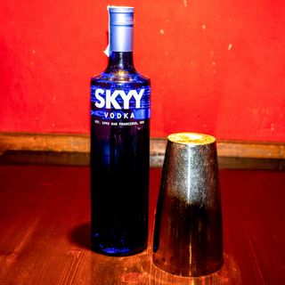Vodka Skyy e 5 lattine