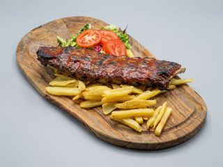 BBQ Half rack ribs + patate fritte