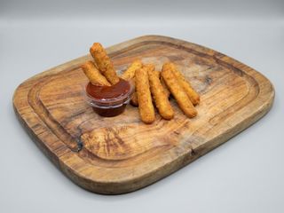 Chicken sticks con salsa barbecue