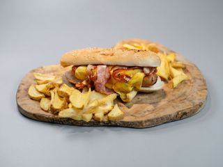 Bacon Cheese Dog + patate fritte