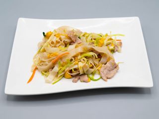 A93. Tagliatelle di manzo*