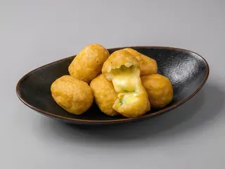 CHILI CHEESE NUGGETS 