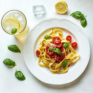 Menù tagliatelle al basilico