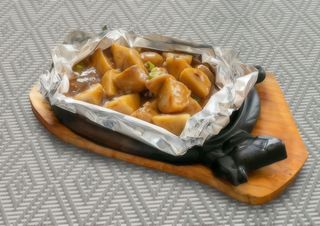 140 Taro alla piastra