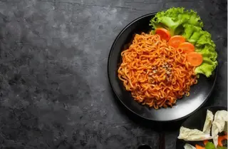 70 Spaghetti di soia piccante