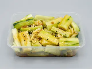 08 Insalata ai cetrioli