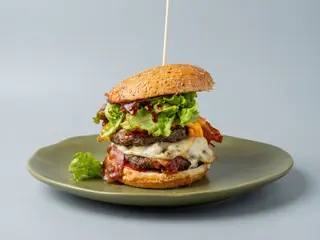 Harlem burger