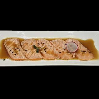 197. Sake flambe carpaccio