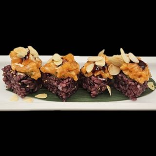 183. Uramaki black taiko