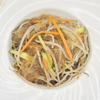 285. Spaghetti di soia con verdure