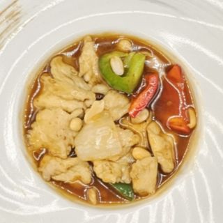 303. Pollo in salsa piccante