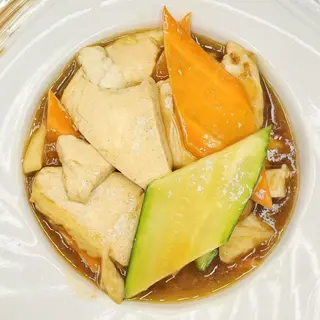 333. Tofu con verdure