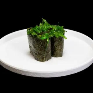 78. Wakame gunkan