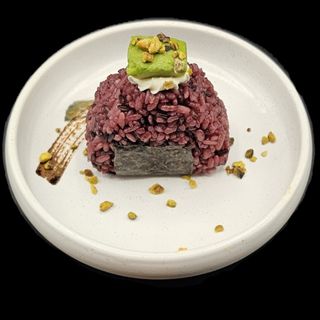 245. Avocado onigiri