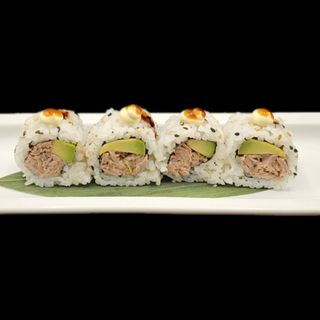 150. Tuna uramaki