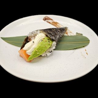 112. Philadelphia temaki