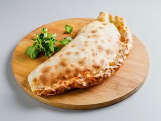 Calzone farcito tirato