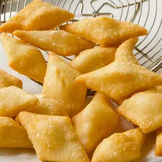 Chiacchiere macchiate di Pomodoro