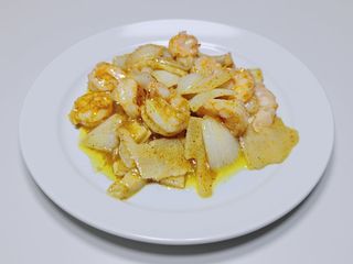 39 Gamberetti in salsa curry