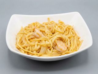 303 Fettuccine con curry rosso