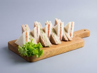 Tramezzino Bresaola rughetta e formaggio