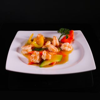 Gamberi con verdure miste