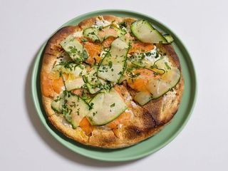 Al salmone norvegese e stracciatella affumicata