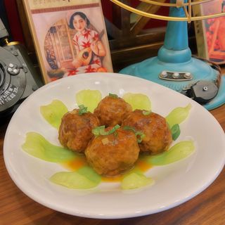 402 Polpettone di maiale alla salsa di soya 红烧狮子头
