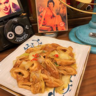 406 Budella saltato con cipolla 洋葱大肠