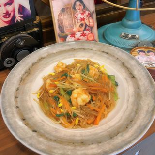 610 Vermicelli di soya saltati con gamberi 虾仁粉丝