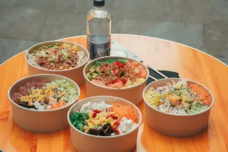 Pokè Regular