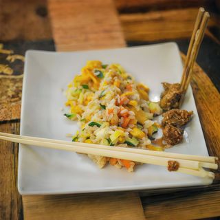 34 Riso alla cantonese