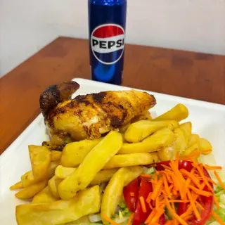 Pollo a la brasa con cola
