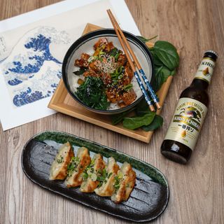 The Classic Legendary Set x1 Person