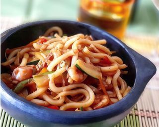 153 Yaki udon di pesce