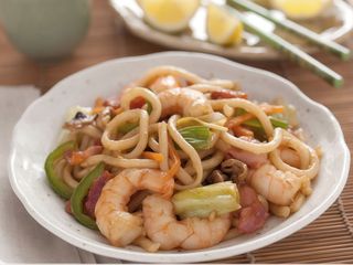 155 Yaki soba di pesce