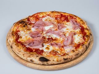 Margherita con prosciutto cotto 
