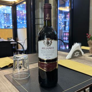 Vino Rosso aglianico