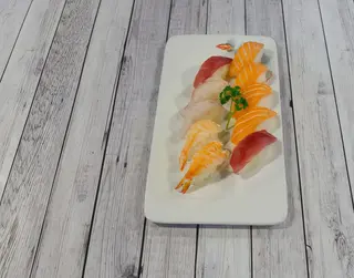 131 - Nigiri misto 10 pz