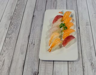 131 - Nigiri misto 10 pz