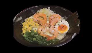 181 - Ramen in brodo con gamberi