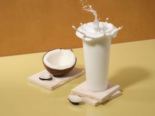COCCO SHAKE(椰奶星冰乐）700ML